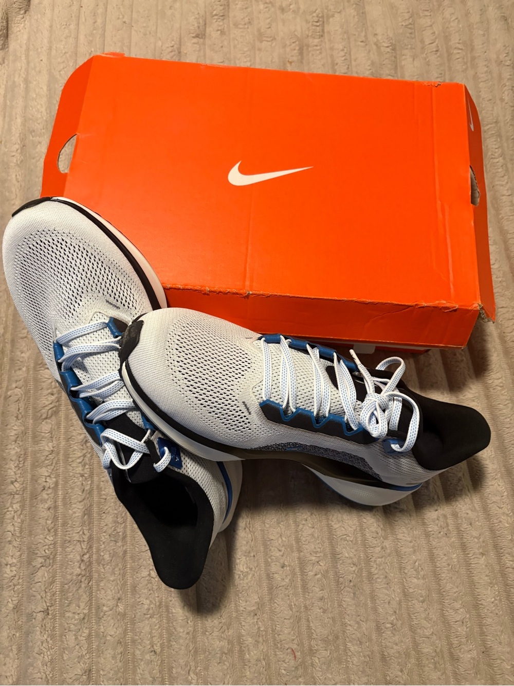 Nike Zoom Pegasus 41 White, Blue & Black Athletic Running Shoes BNWT AT-8/68